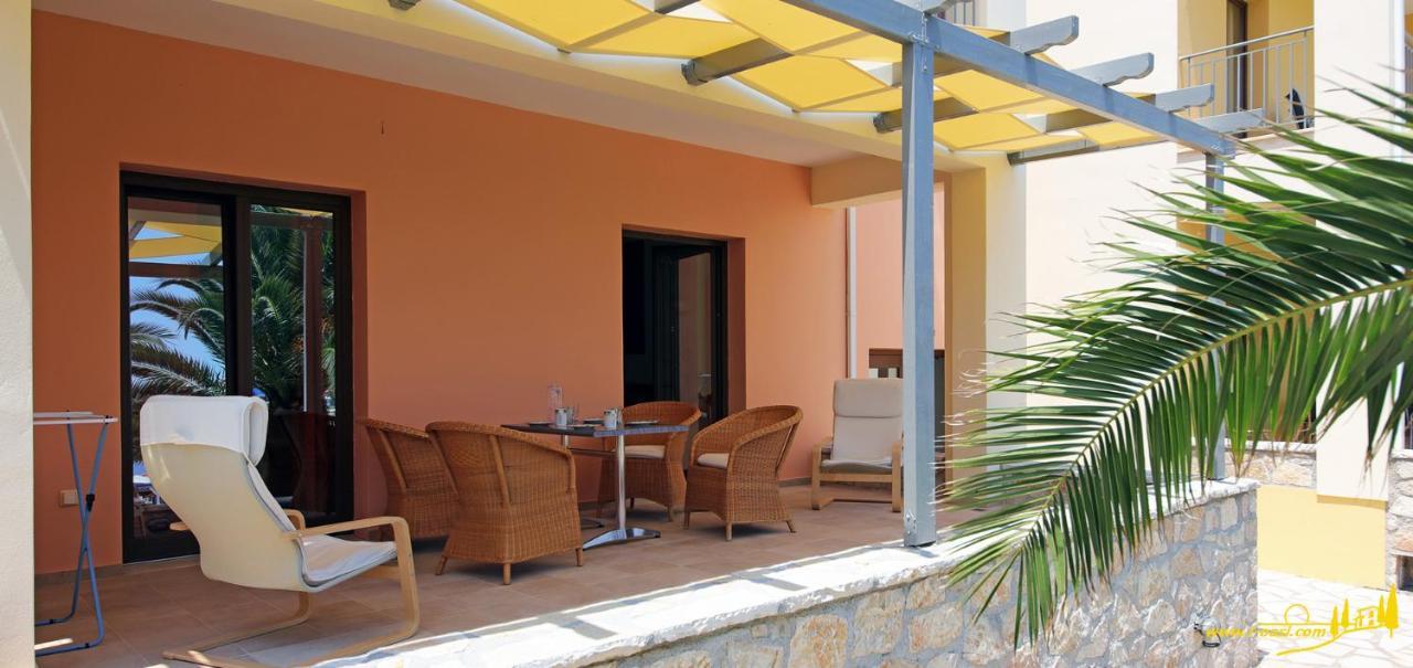 Oasis By The Sea Aparthotel Chiliadou  Luaran gambar