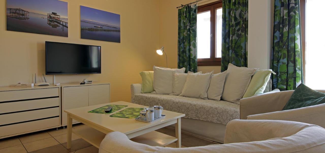 Oasis By The Sea Aparthotel Chiliadou  Luaran gambar