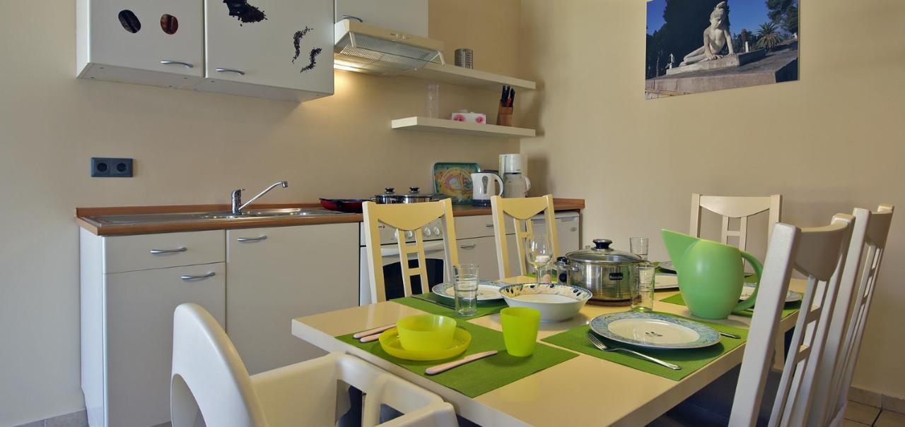 Oasis By The Sea Aparthotel Chiliadou  Luaran gambar